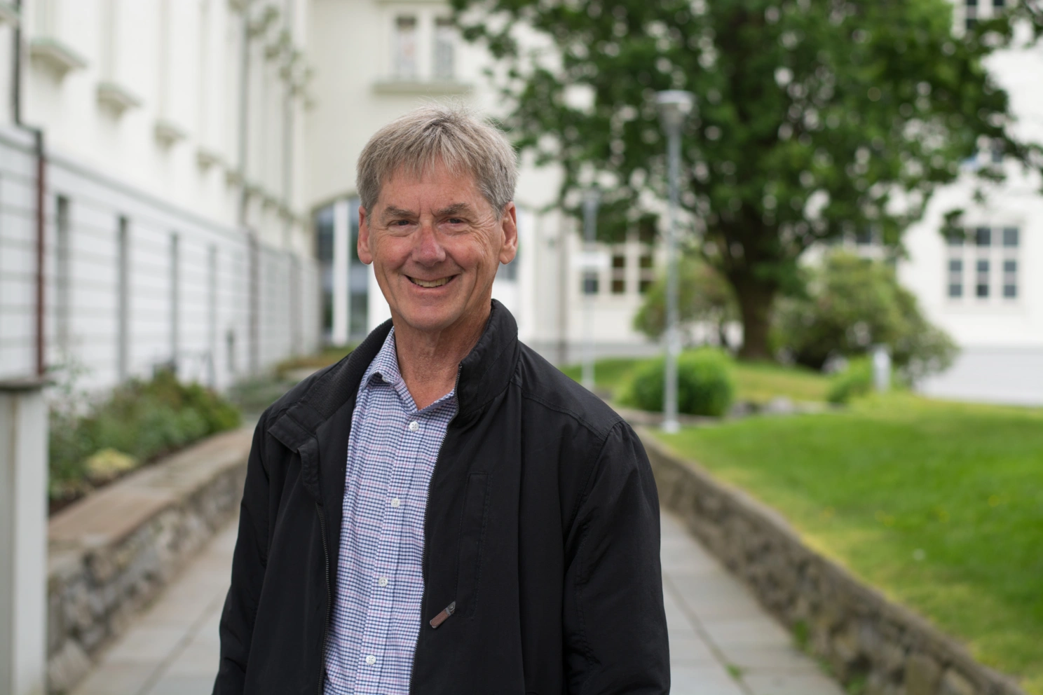 Ralph Keeling er kjent både for å ha videreført sin fars måleprogram for CO<sub>2</sub> og for å ha vist at atmosfærens oksygeninnhold synker fordi vi mennesker brenner kull, olje og gass.