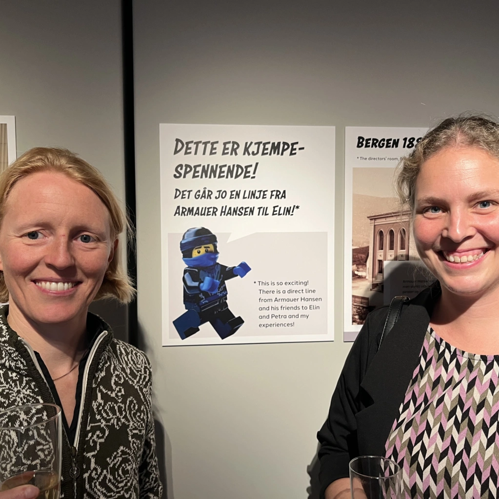 Elin Darelius og Petra Langebroek med KlimaNinja på Bryggens museum i 2023